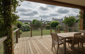 Terrasse en bois bruz